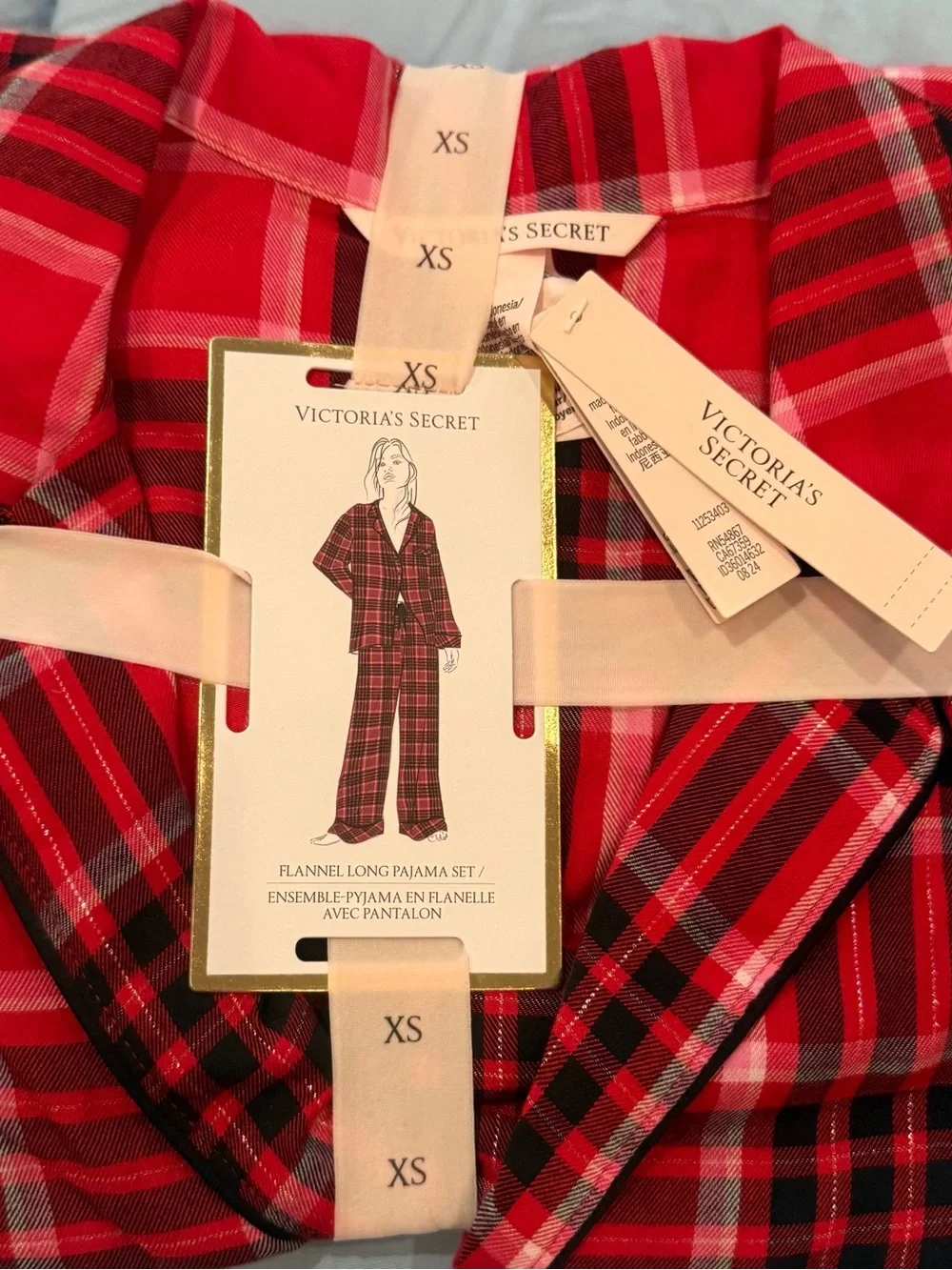Victoria’s Secret Red Plaid Flannel Long Pajama Set – XS NWT